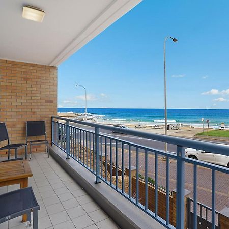 Newcastle Short Stay Accommodation - Sandbar Newcastle Beach Exterior photo